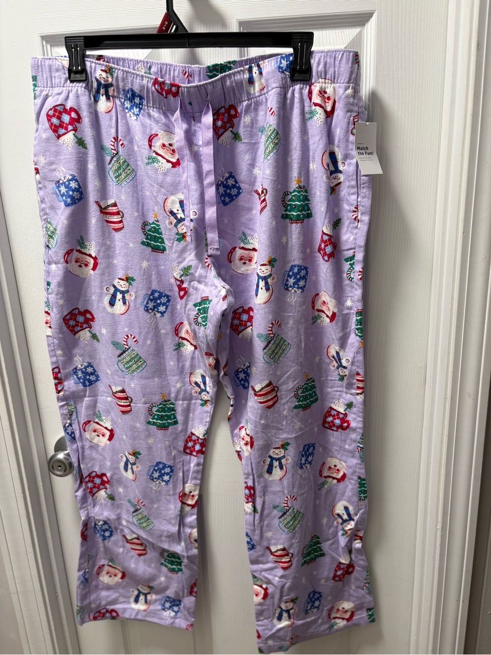 Old Navy Lavender Holiday Pajama Pants with Festive Winter Print